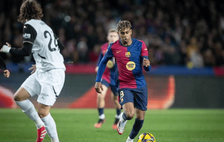 欧冠焦点前瞻：切尔西迎战开云巴萨，策略与节奏是最大看点